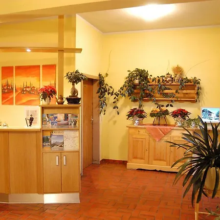 מלון Gasthof-pension Golob 3*